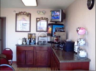 Super 8 By Wyndham Oklahoma Fairgrounds Motel Exterior foto